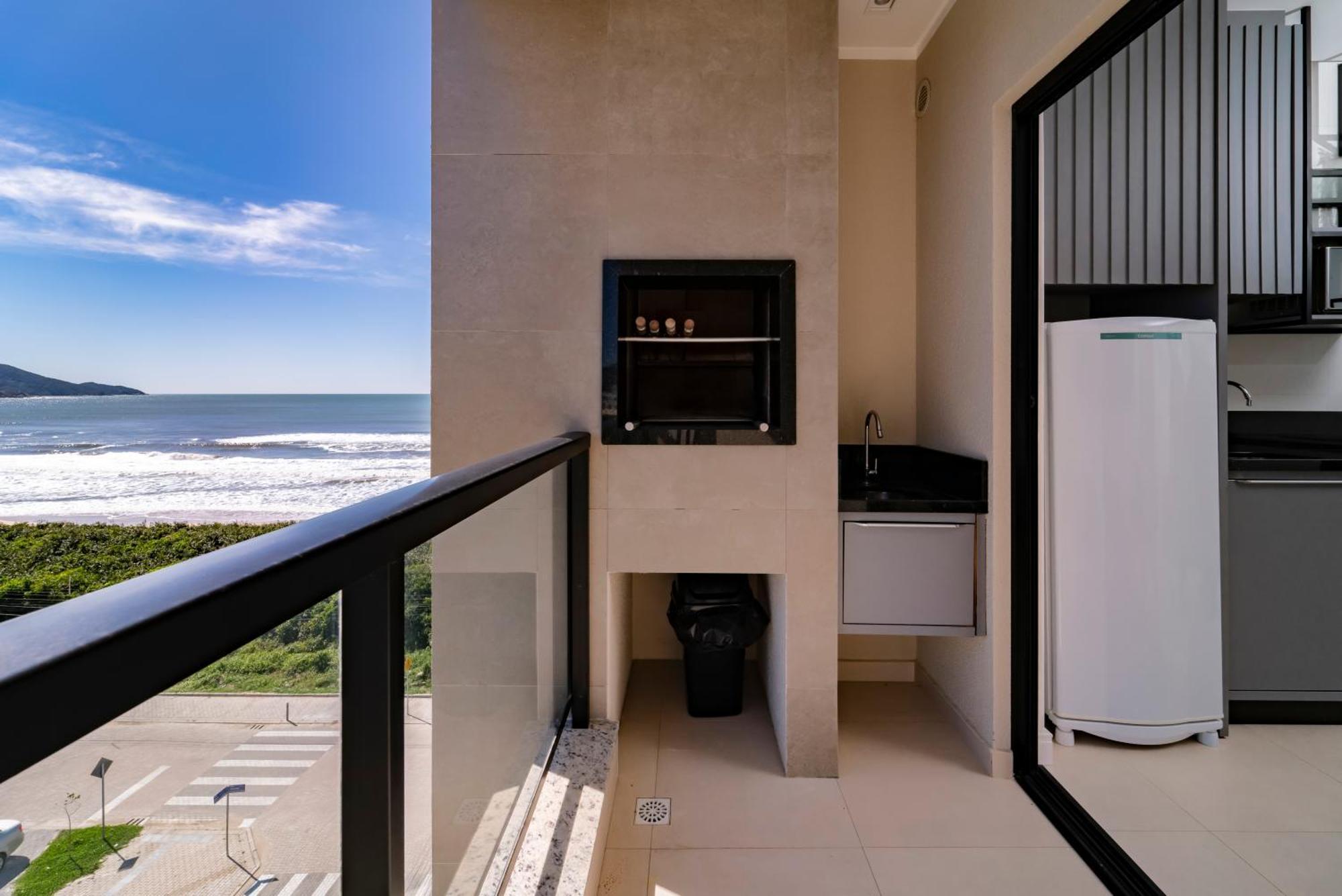 Apartment Hy Bombinhas